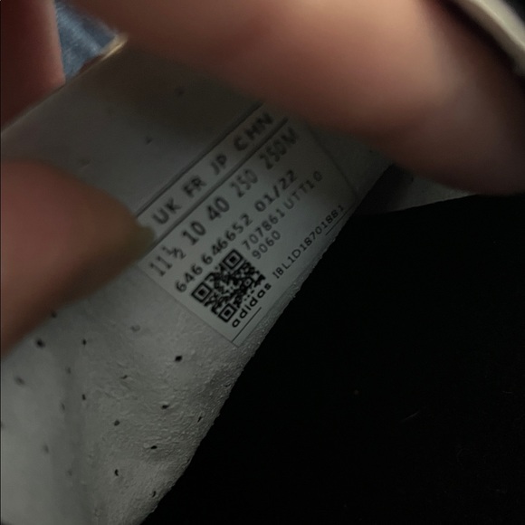 Adidas x Gucci Gazelle shoes - Picture 17 of 17